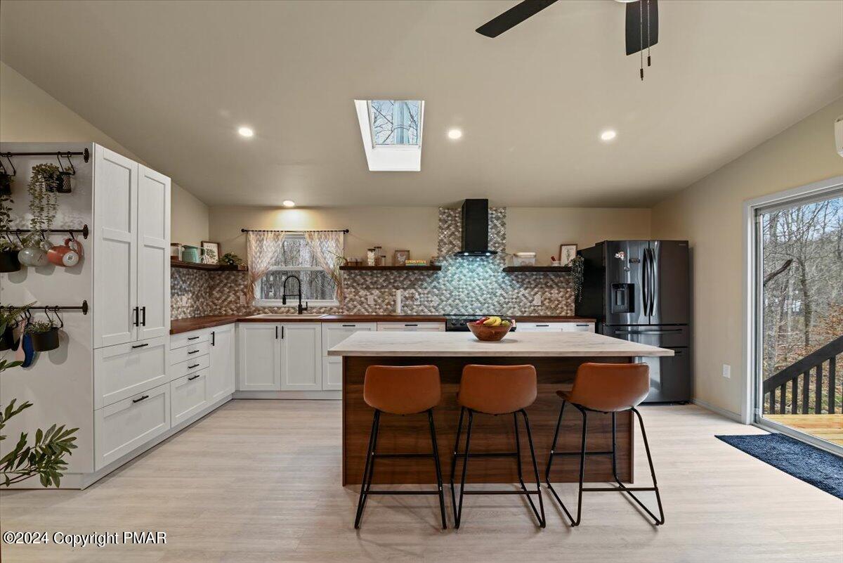 3133 Parliament Drive