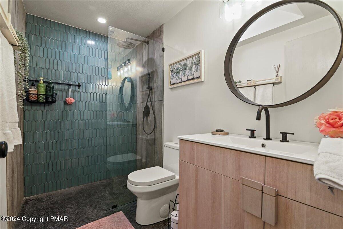 3133 Parliament Drive