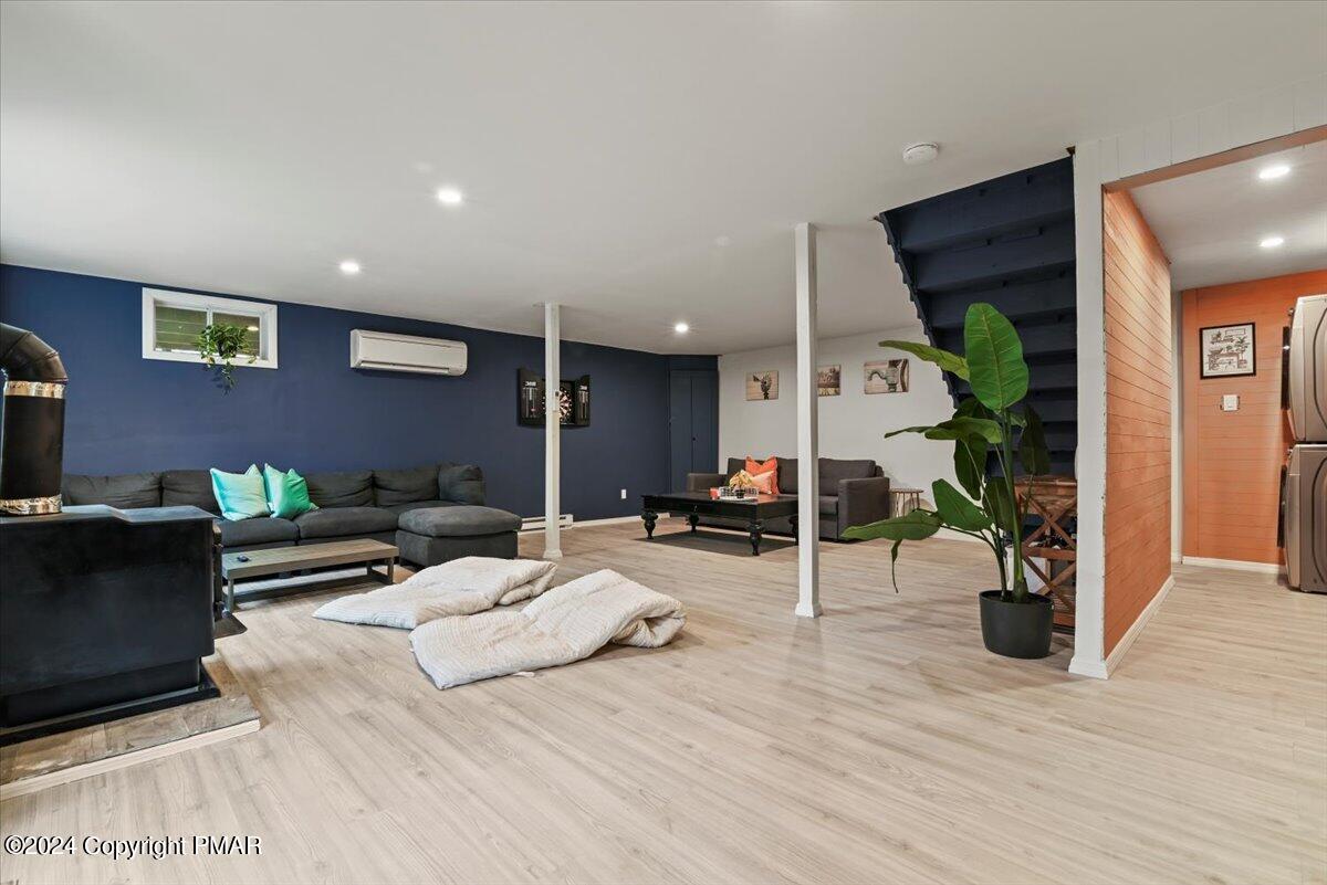 3133 Parliament Drive