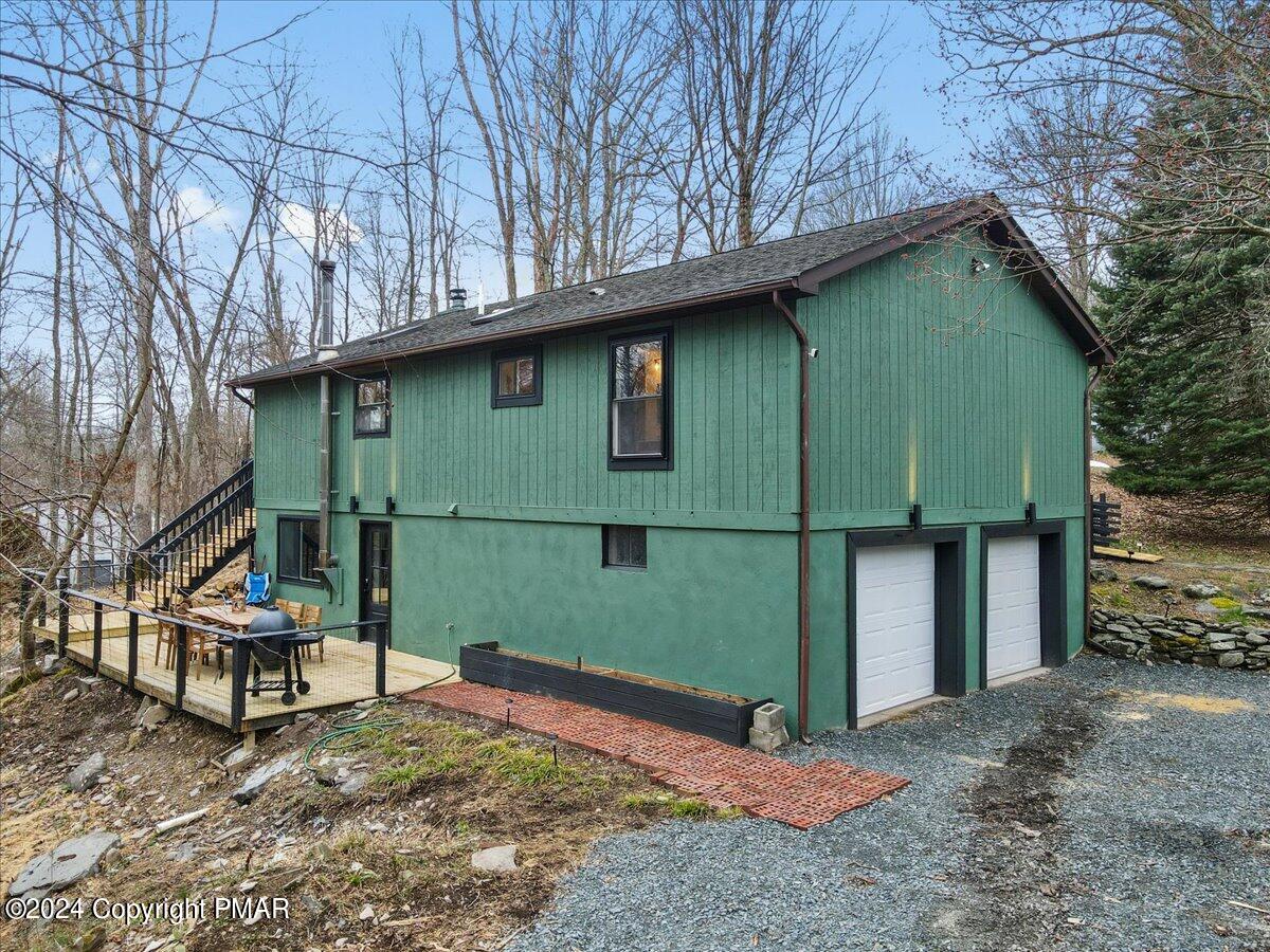 3133 Parliament Drive