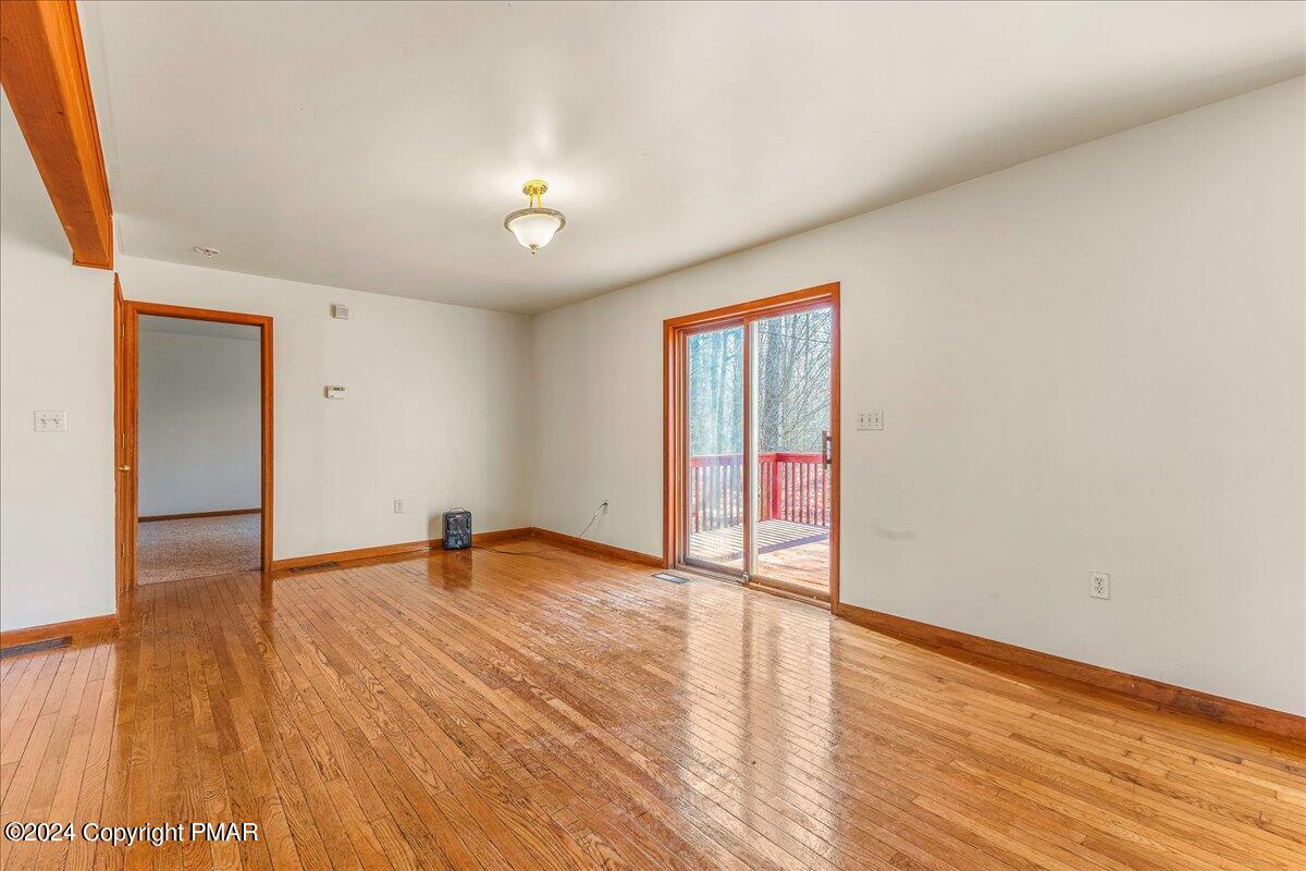 6392 Cherokee Trail