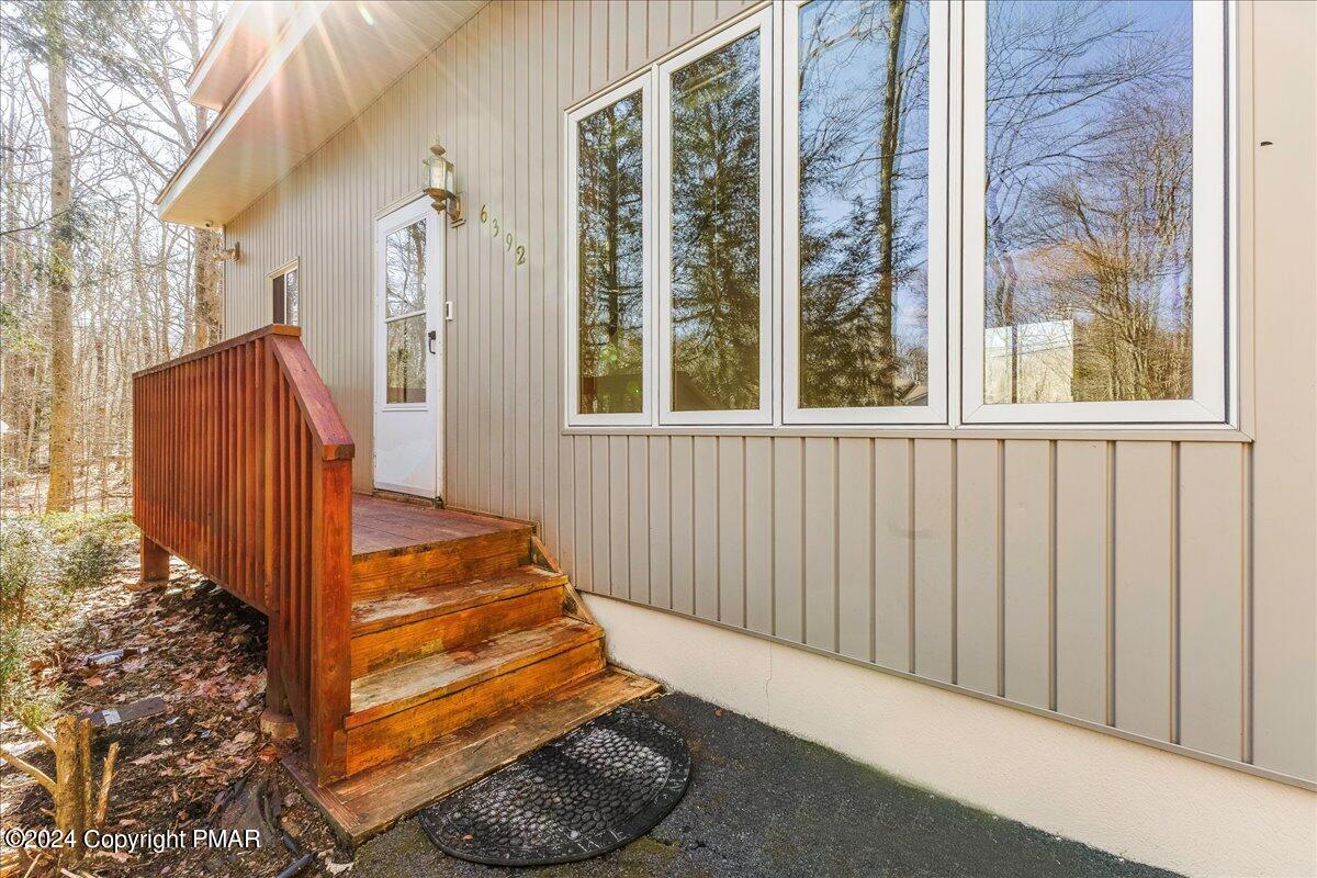 6392 Cherokee Trail