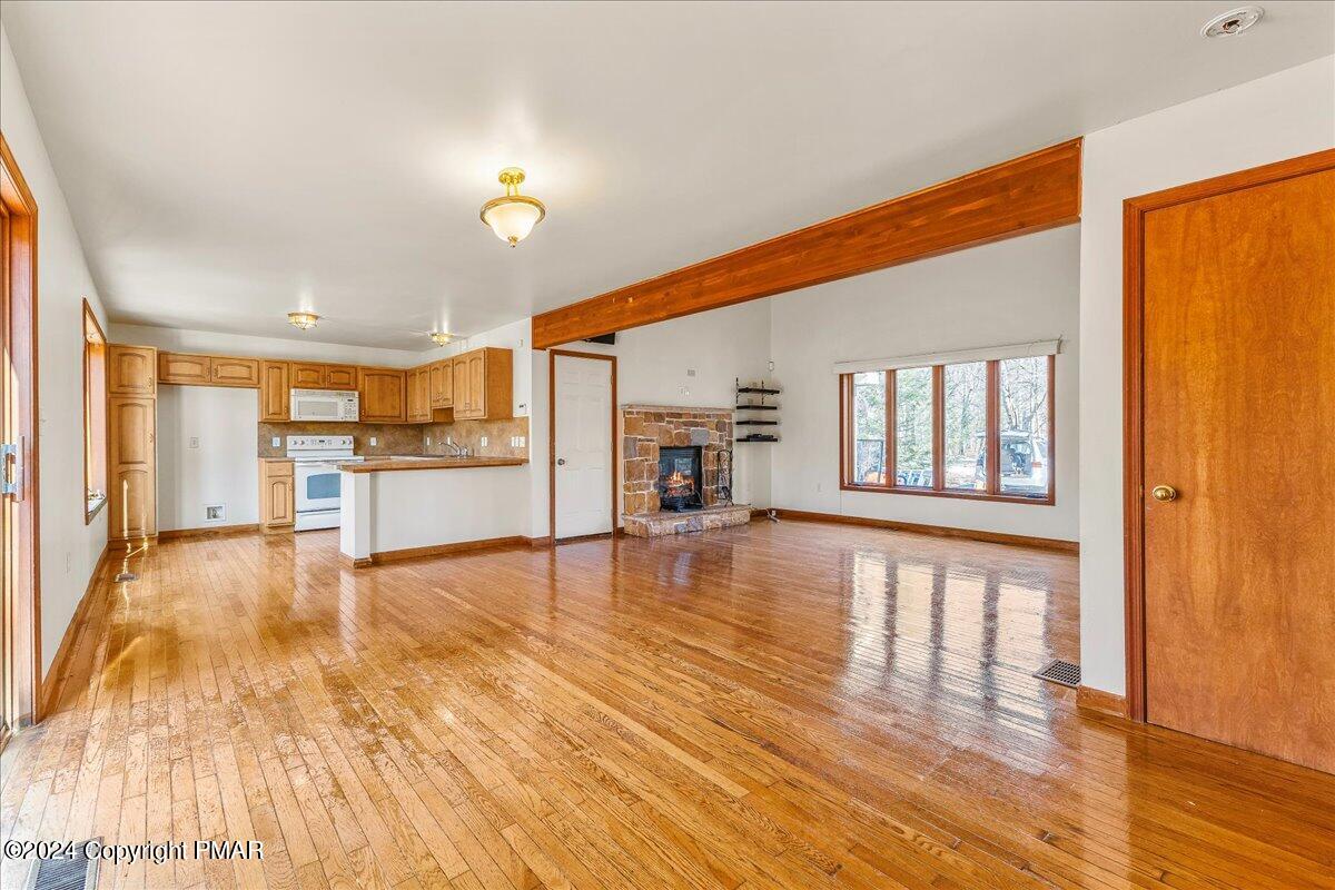6392 Cherokee Trail