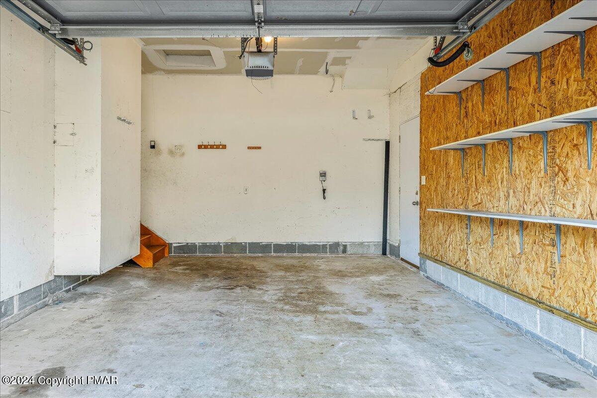 6392 Cherokee Trail