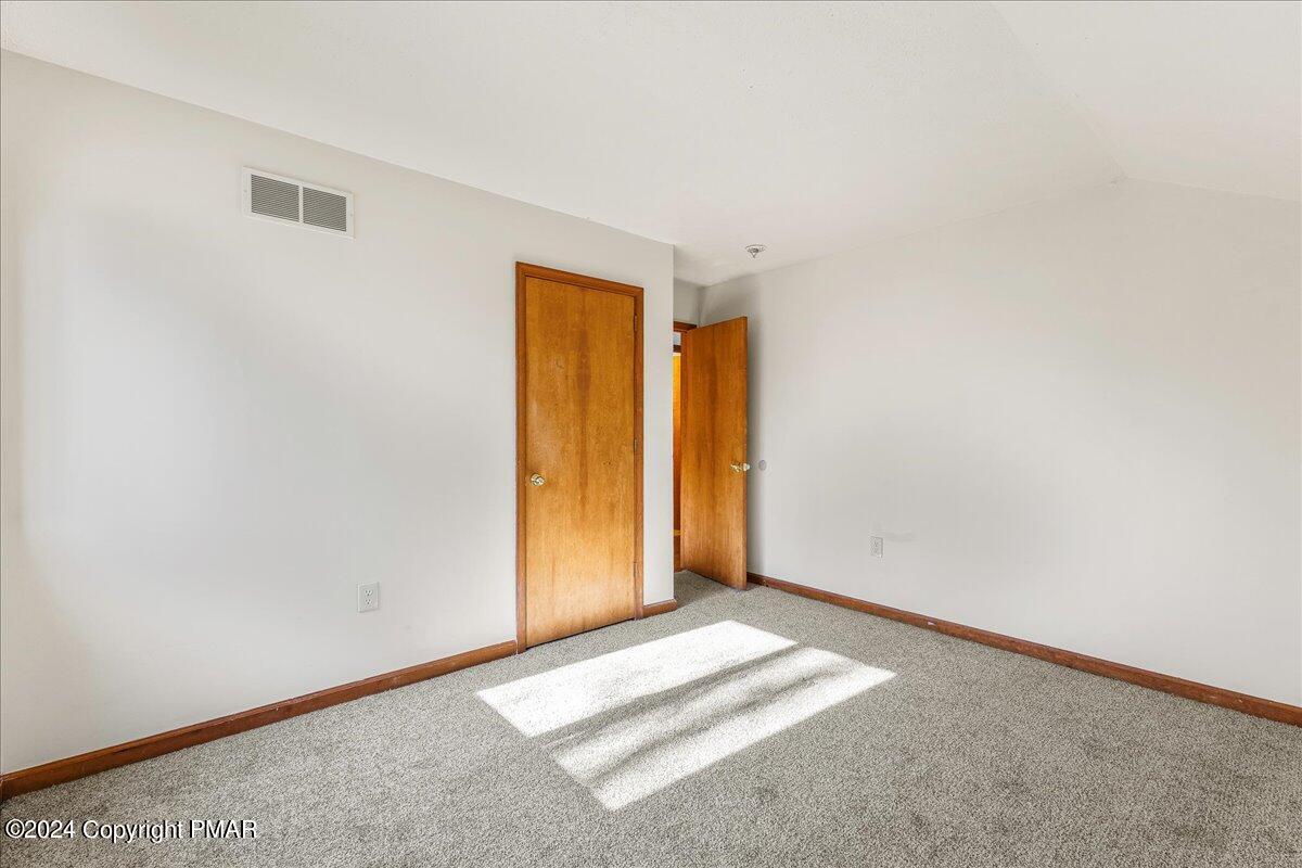 6392 Cherokee Trail