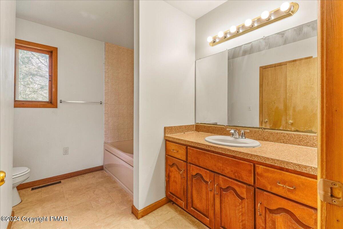 6392 Cherokee Trail