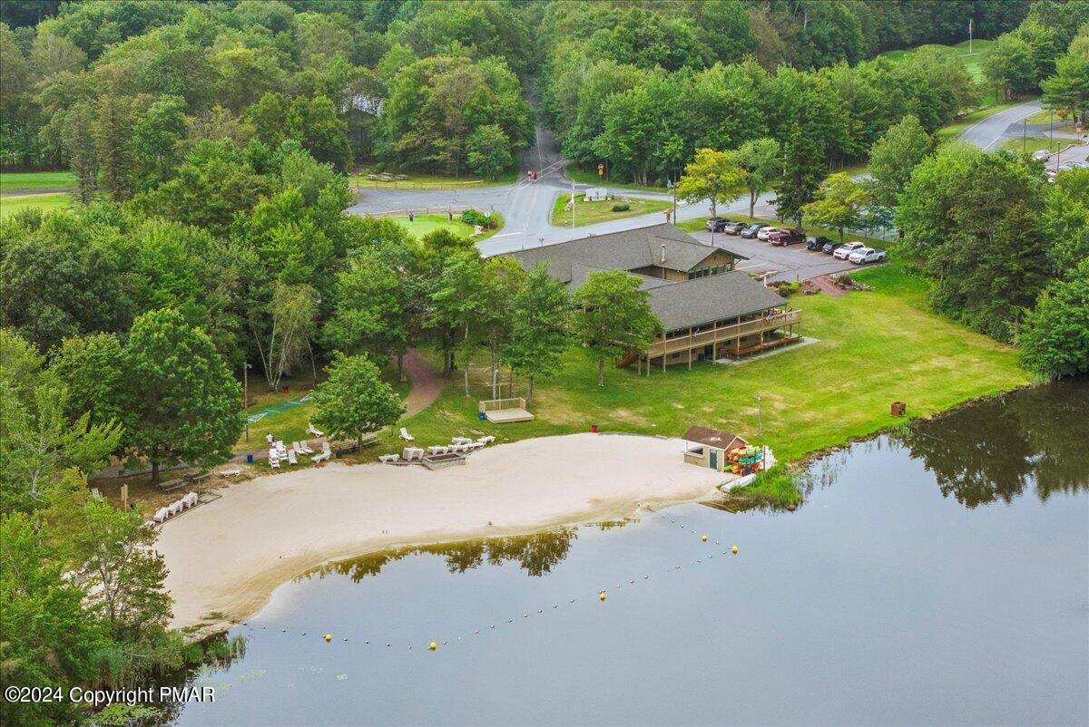 6392 Cherokee Trail