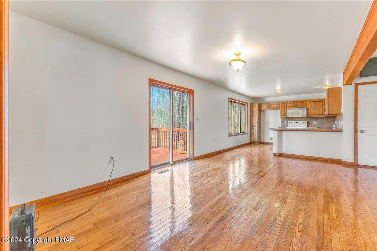6392 Cherokee Trail