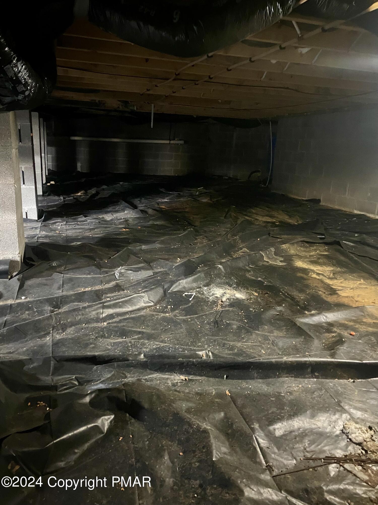 1404 Whispering Hills Court