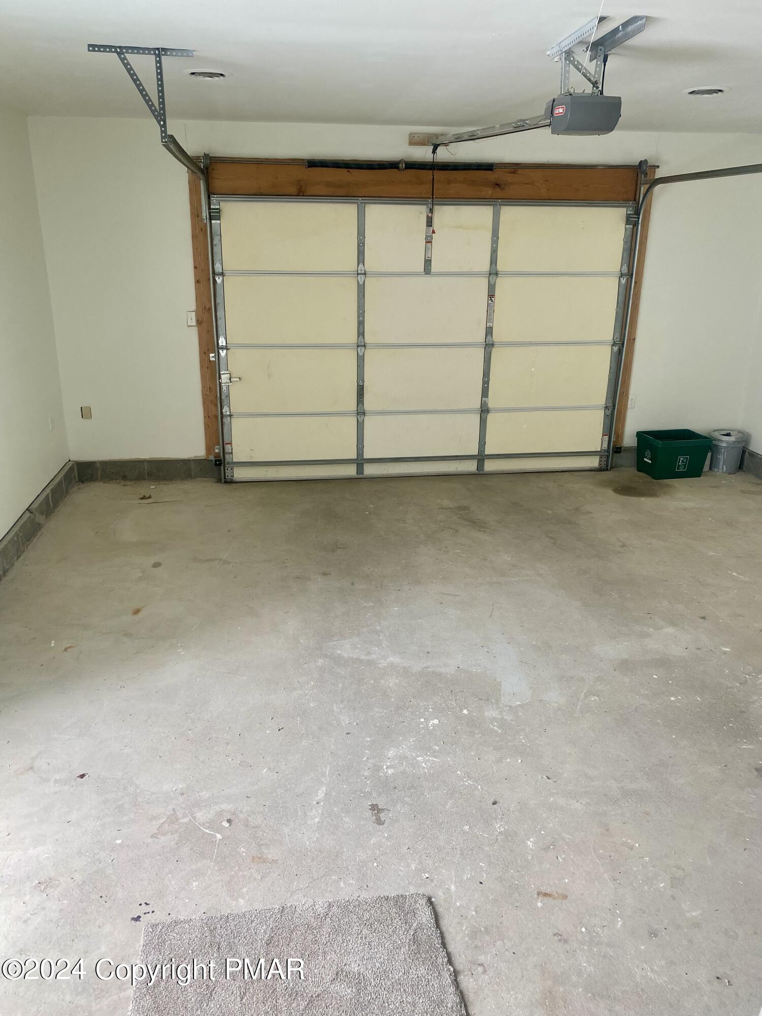 1404 Whispering Hills Court