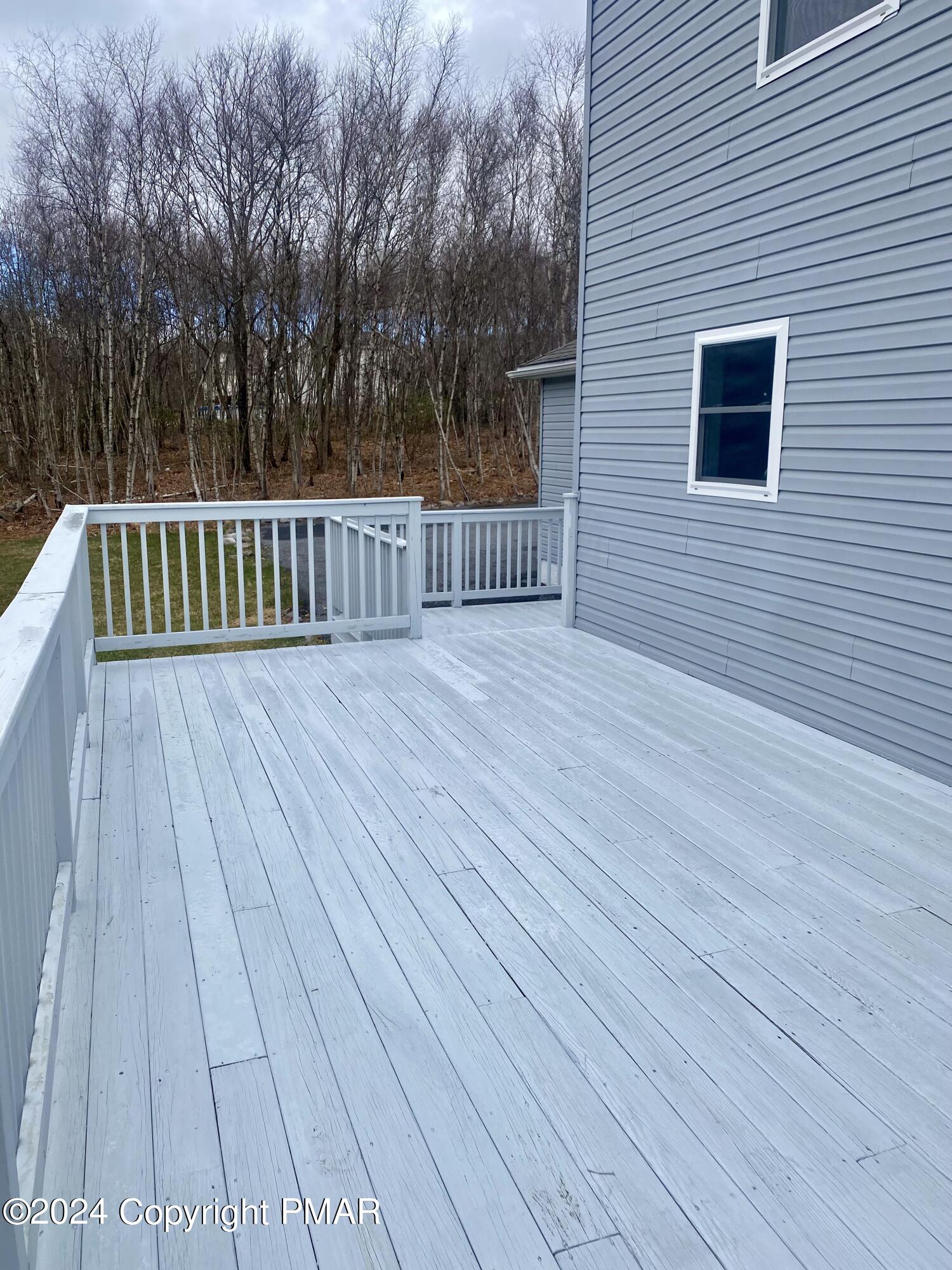 1404 Whispering Hills Court