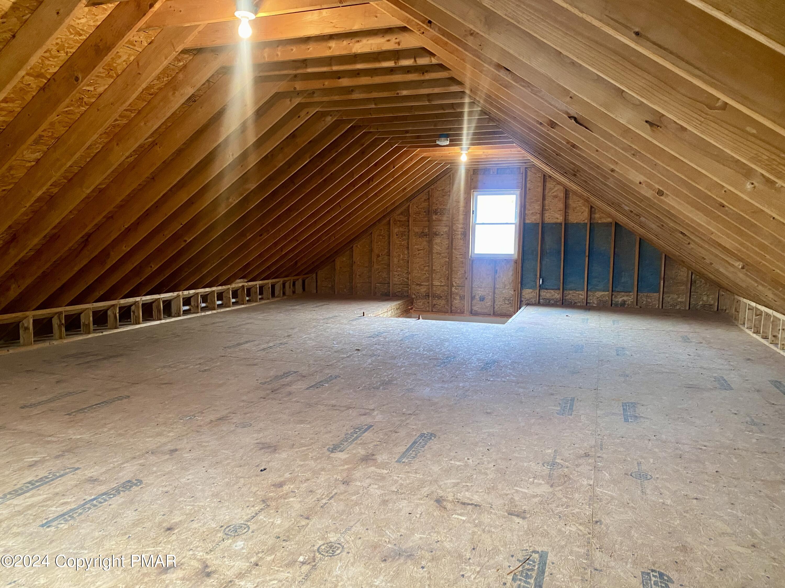 1404 Whispering Hills Court