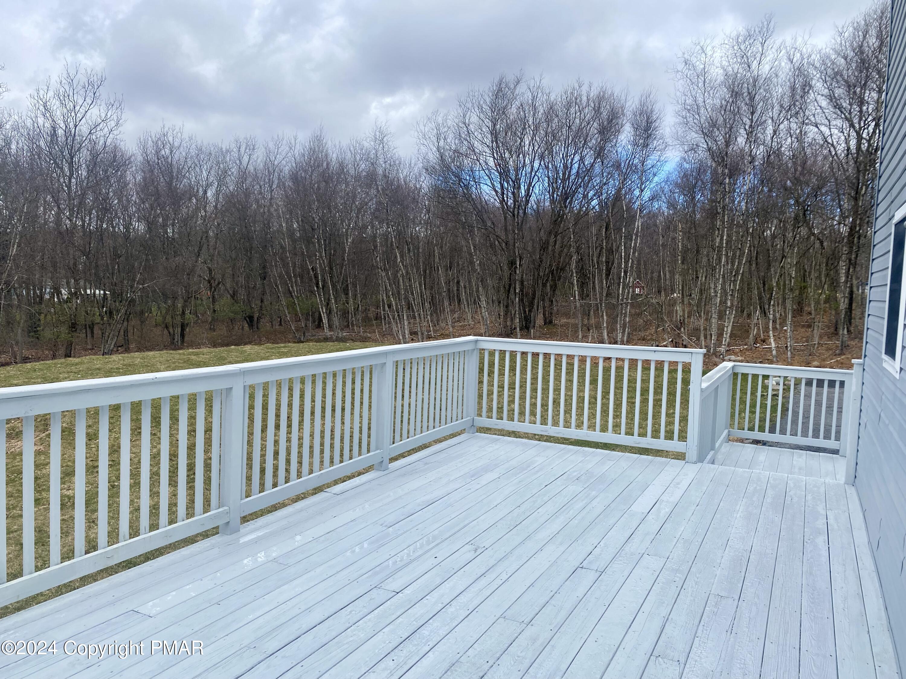 1404 Whispering Hills Court