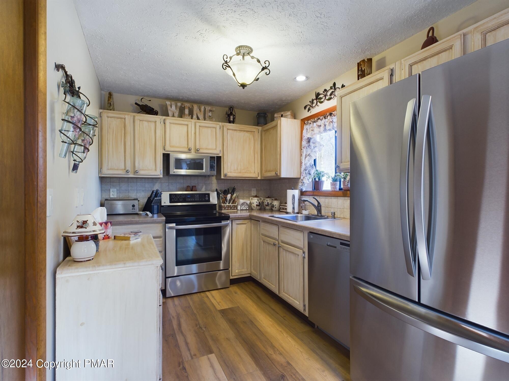 136 Tumbleweed Drive