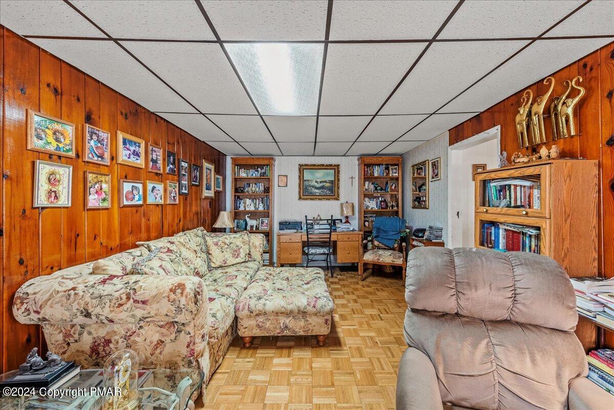 111 Independence Road