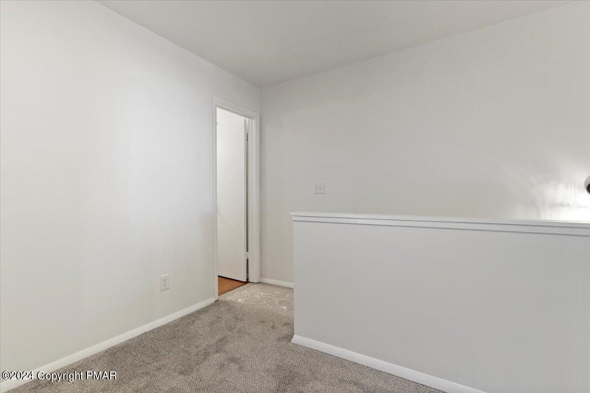 8407 Porcupine Drive