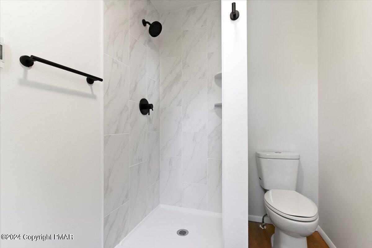 8407 Porcupine Drive