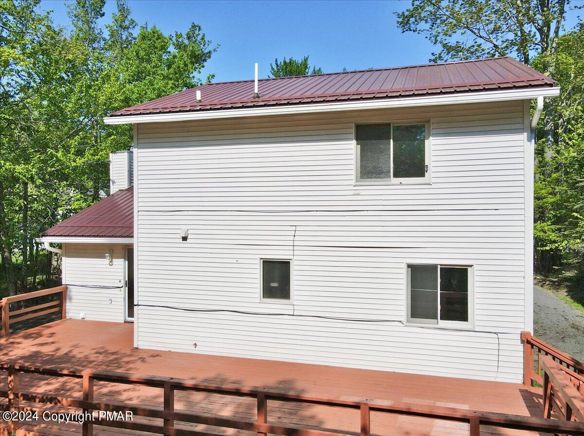 8407 Porcupine Drive