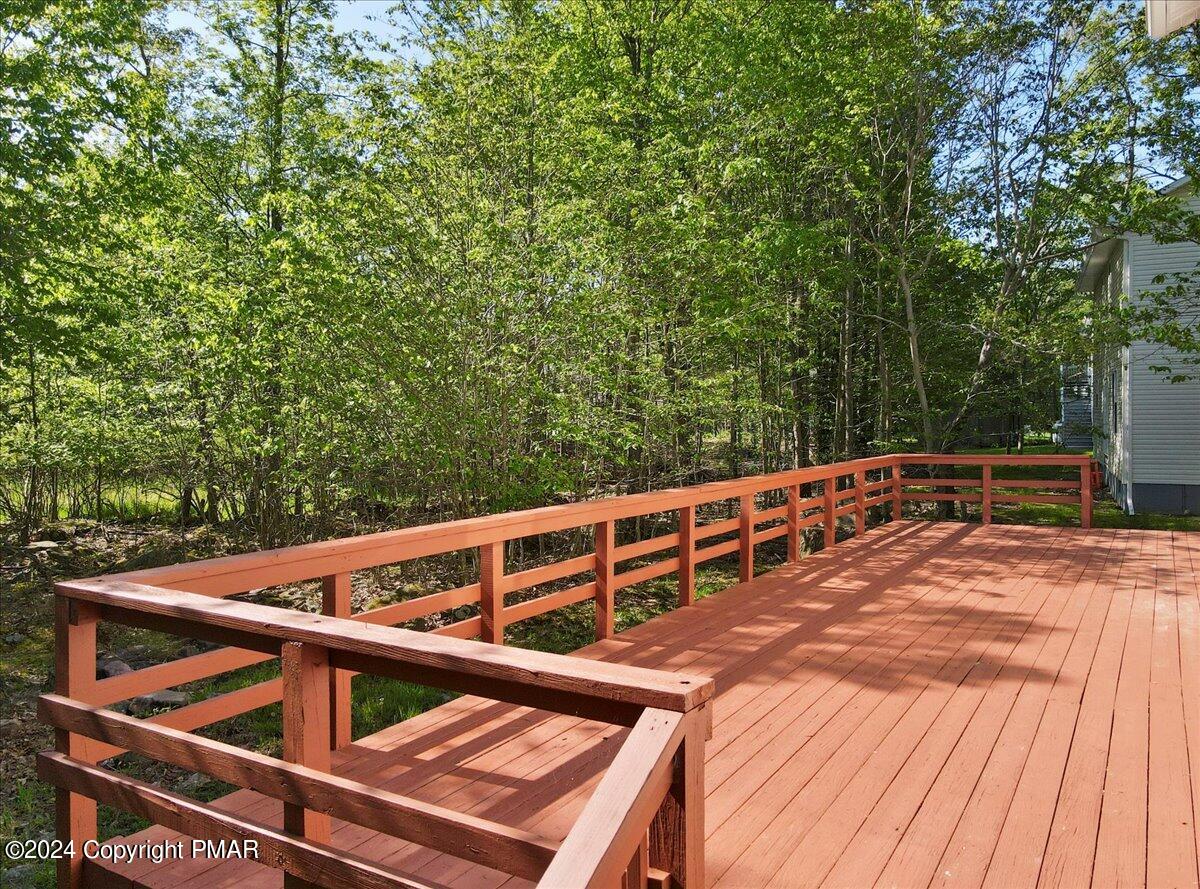 8407 Porcupine Drive