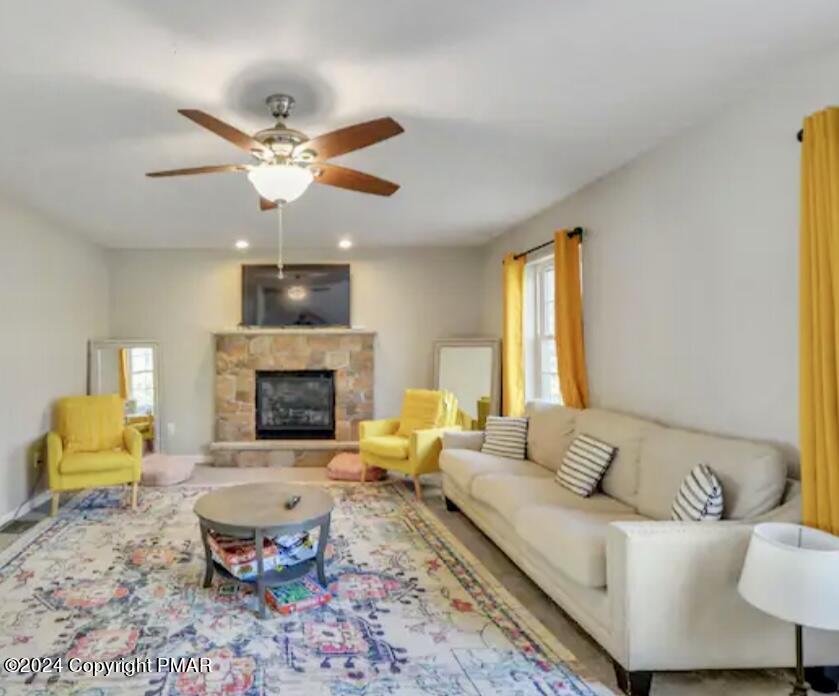 456 Stillwater Drive