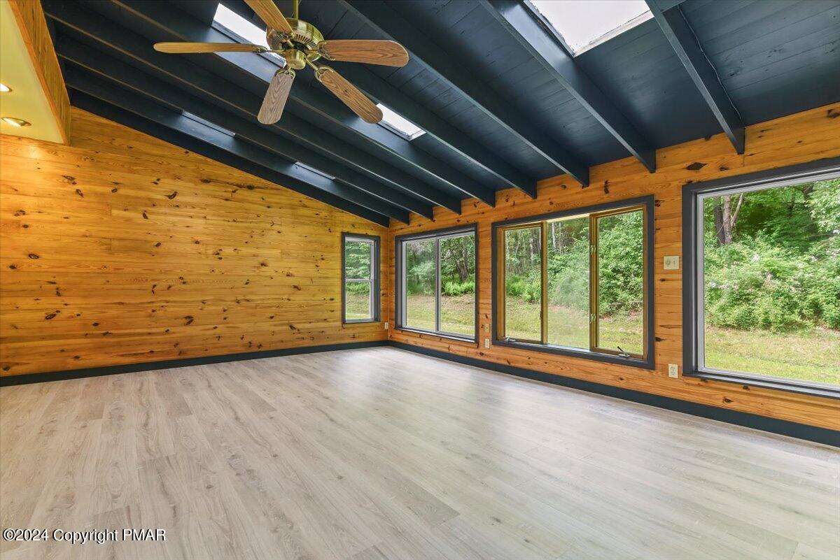 111 Quail Way