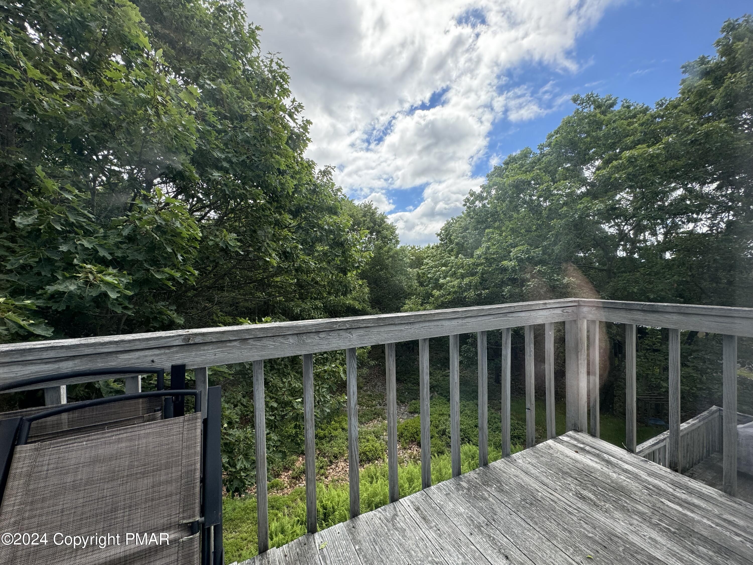 263 Colonial Terrace