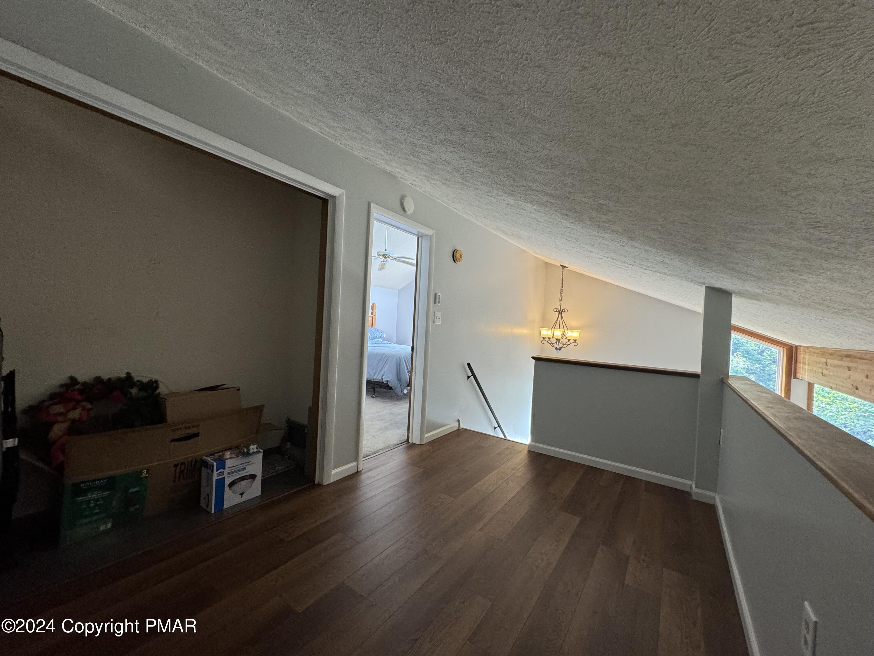 263 Colonial Terrace