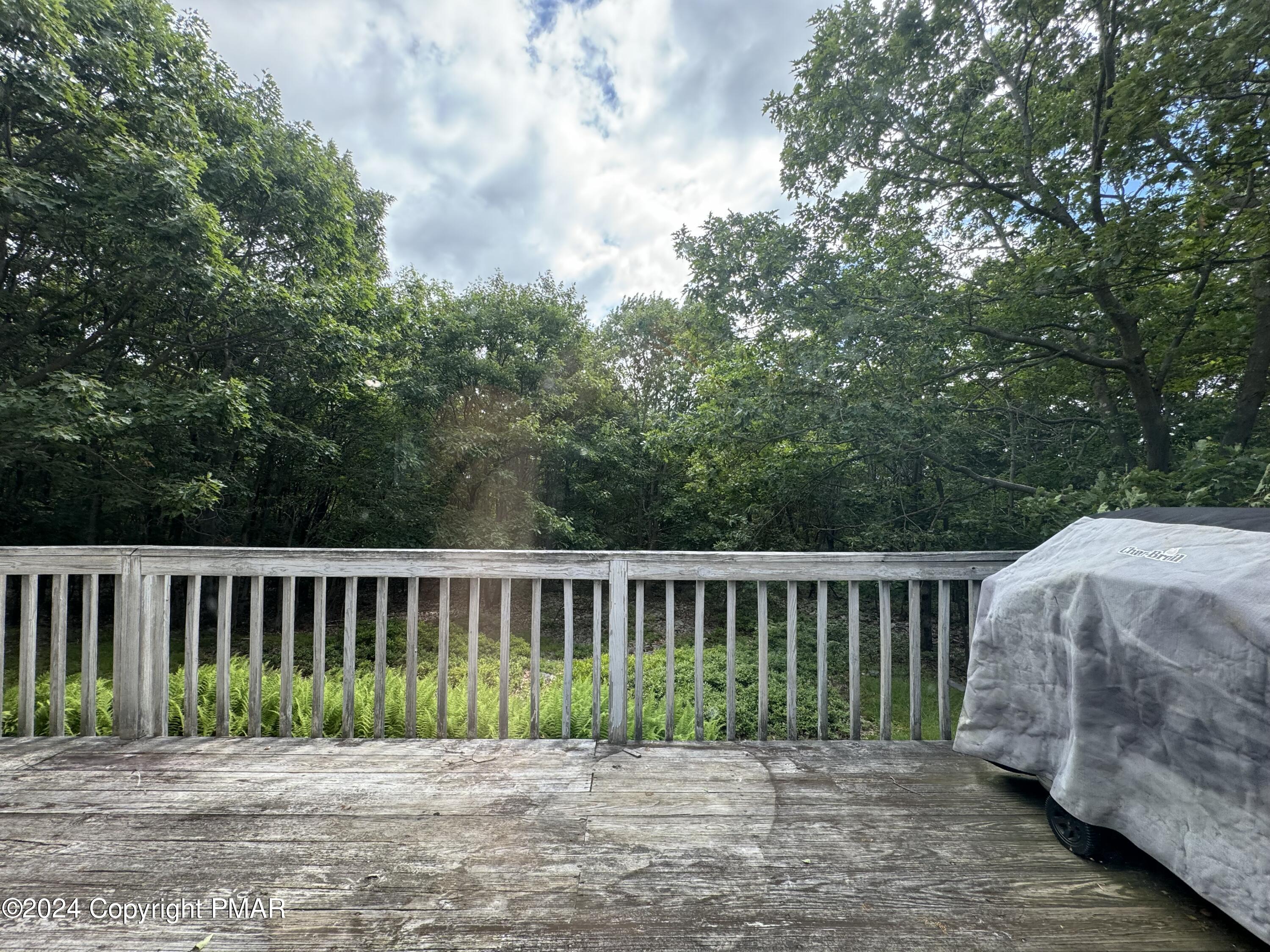 263 Colonial Terrace