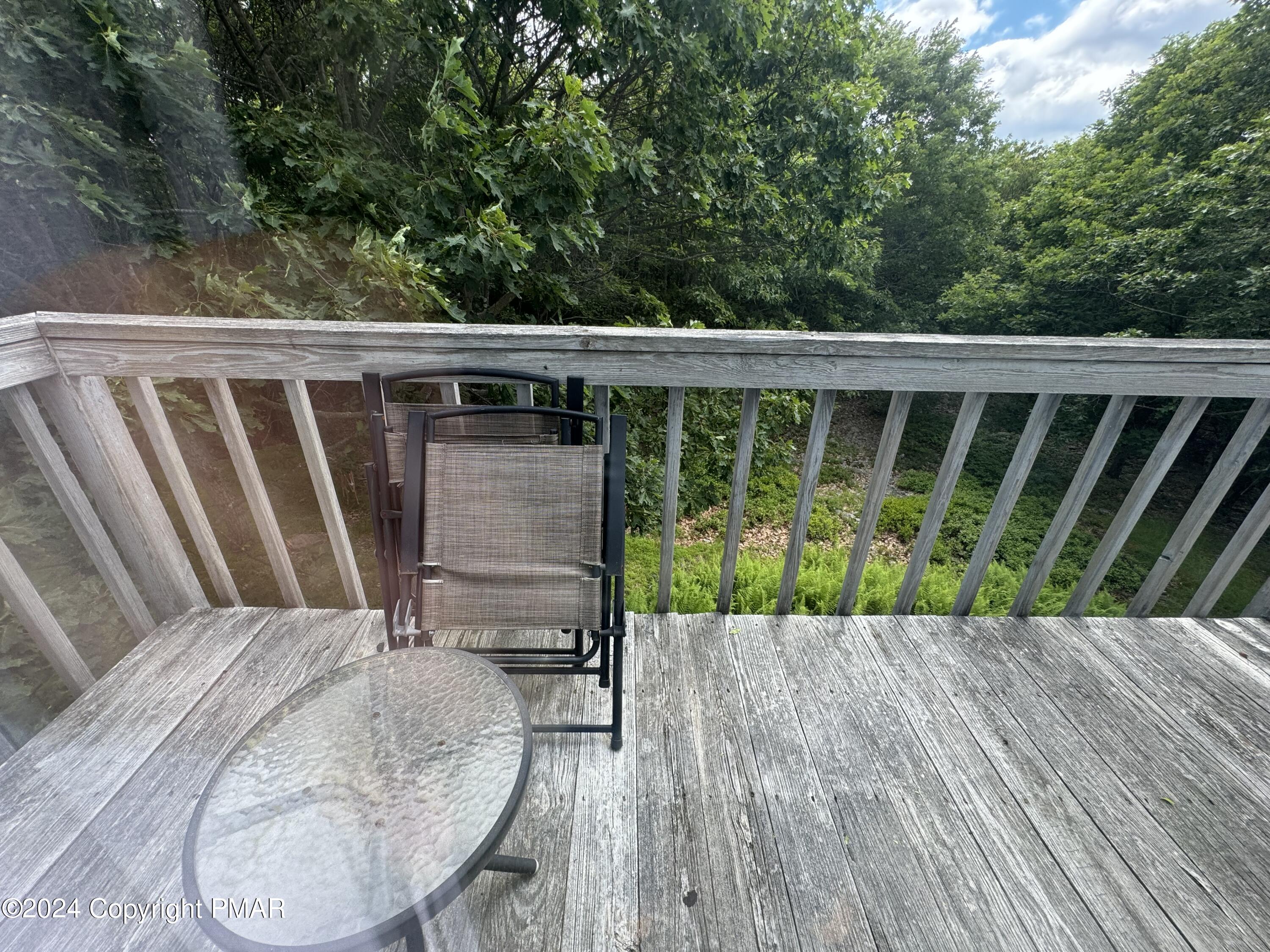 263 Colonial Terrace