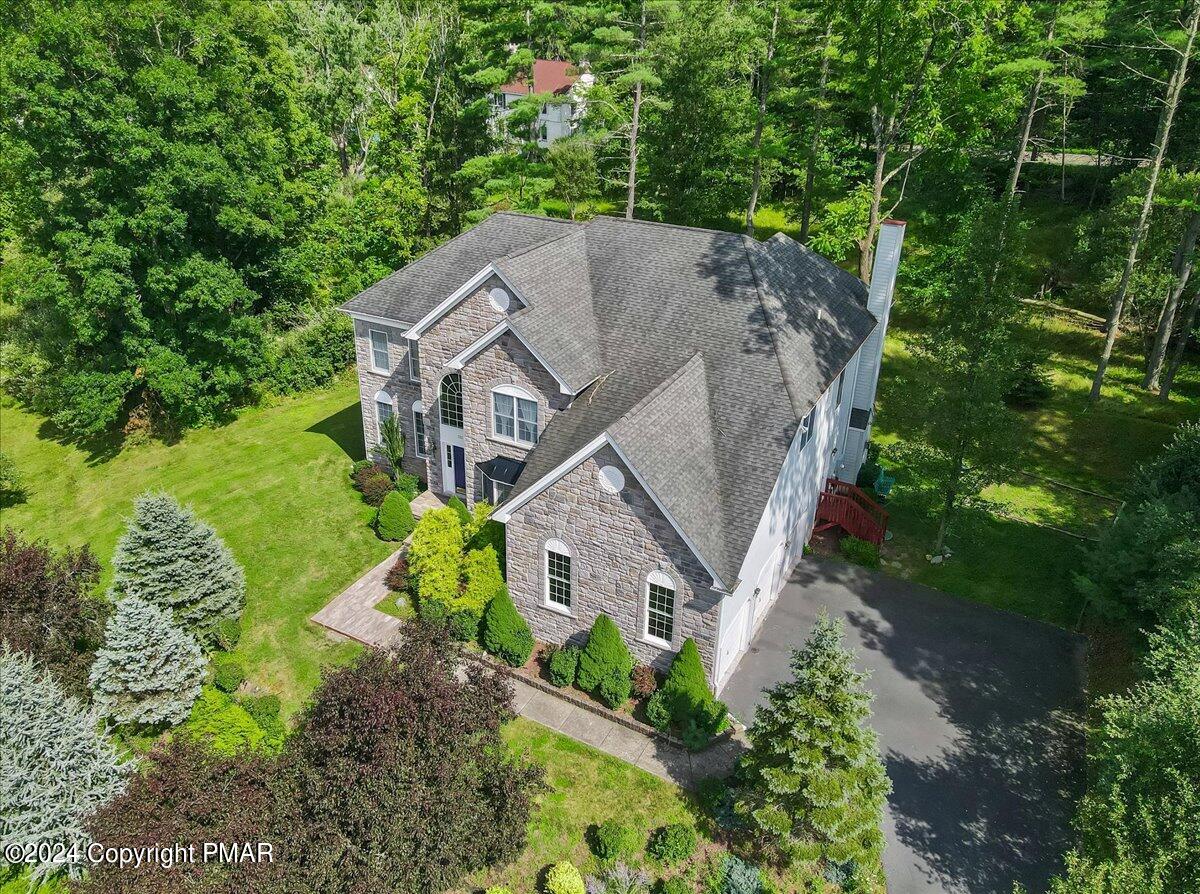 512 Fairway Lane