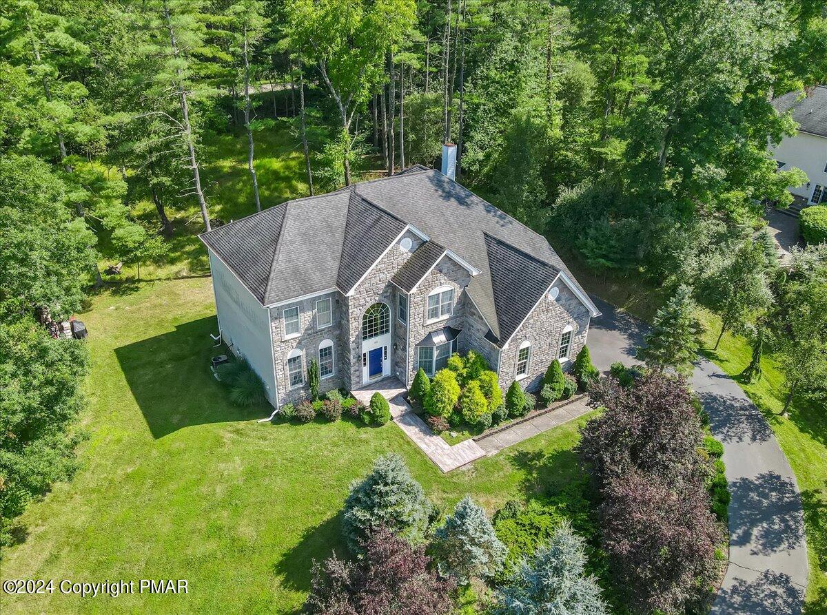 512 Fairway Lane