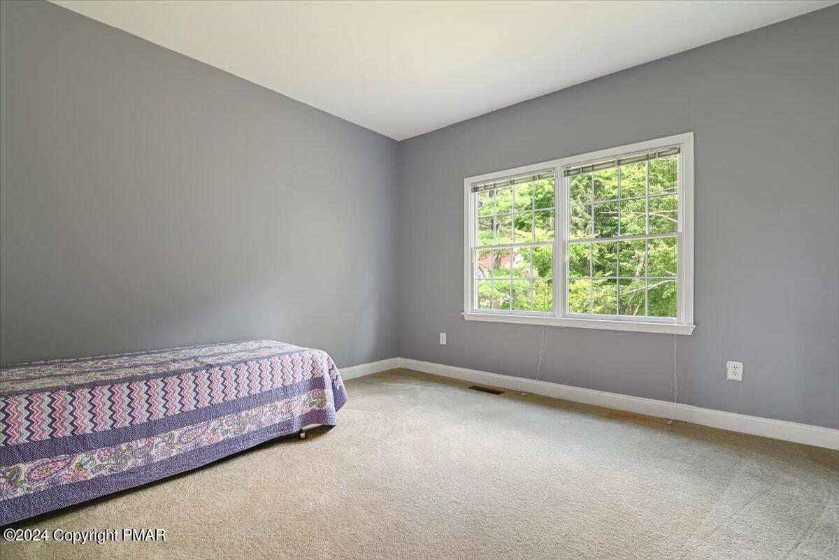 512 Fairway Lane