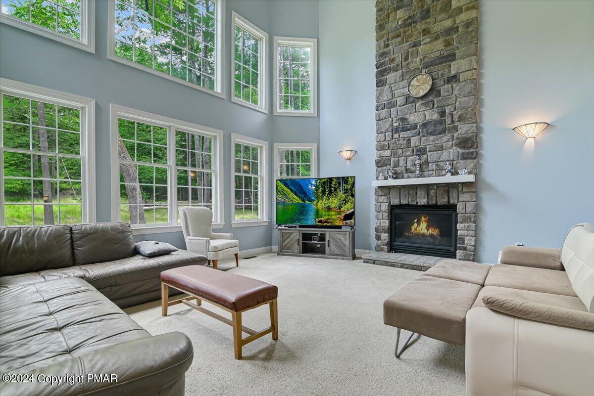 512 Fairway Lane