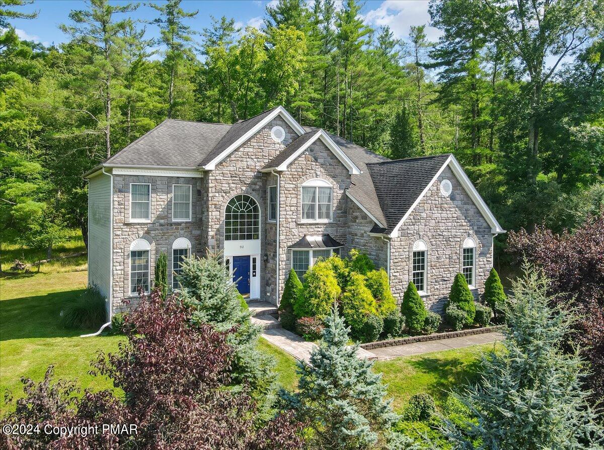 512 Fairway Lane