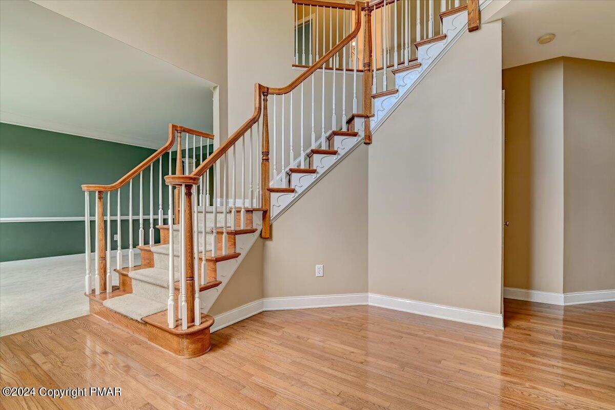 512 Fairway Lane
