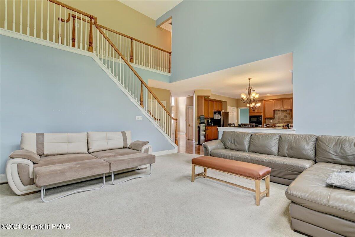 512 Fairway Lane