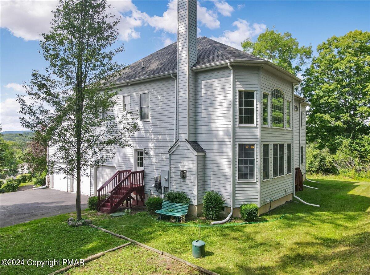 512 Fairway Lane