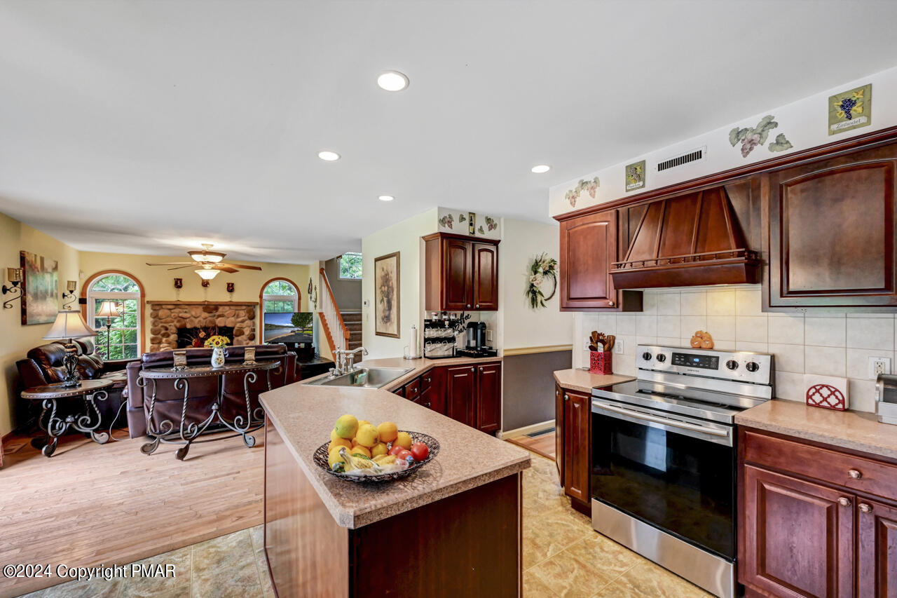 2300 Mountain Laurel Drive