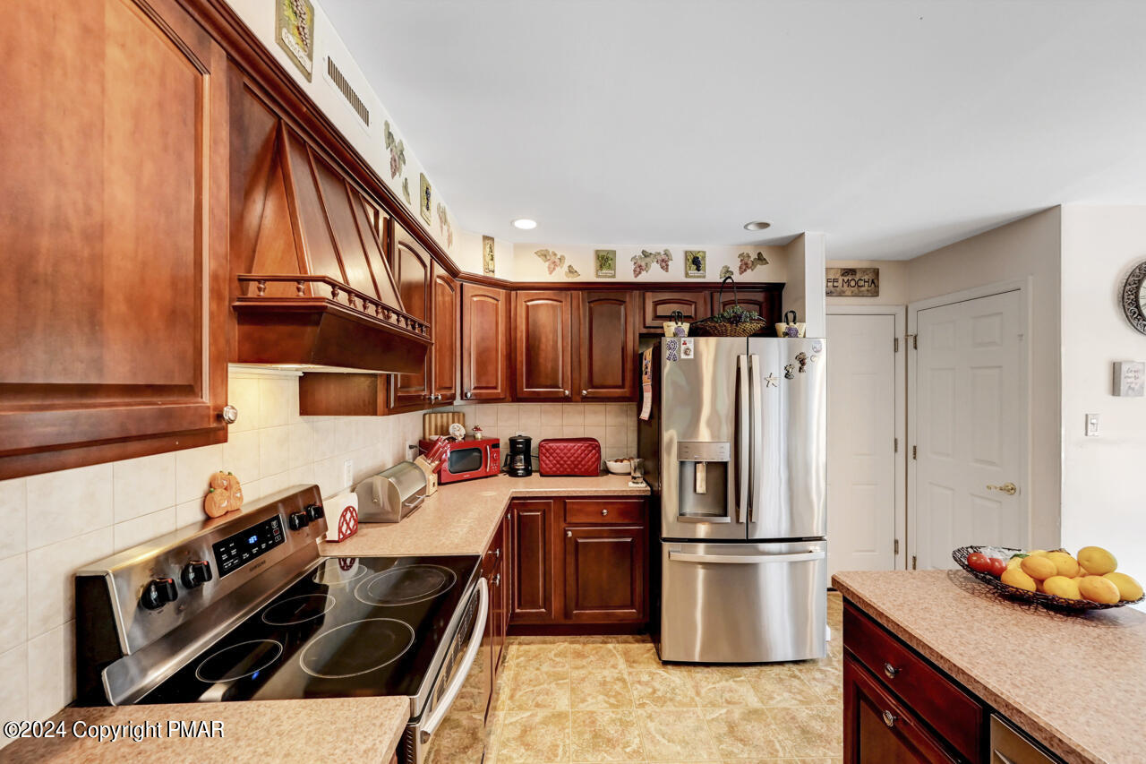 2300 Mountain Laurel Drive