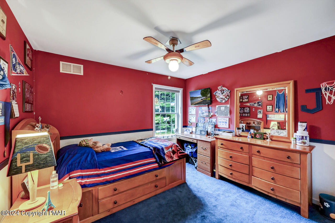 2300 Mountain Laurel Drive