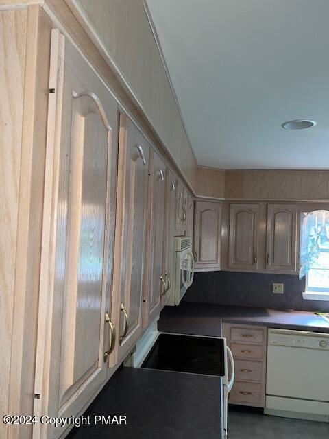 233 Hawthorne Village Court