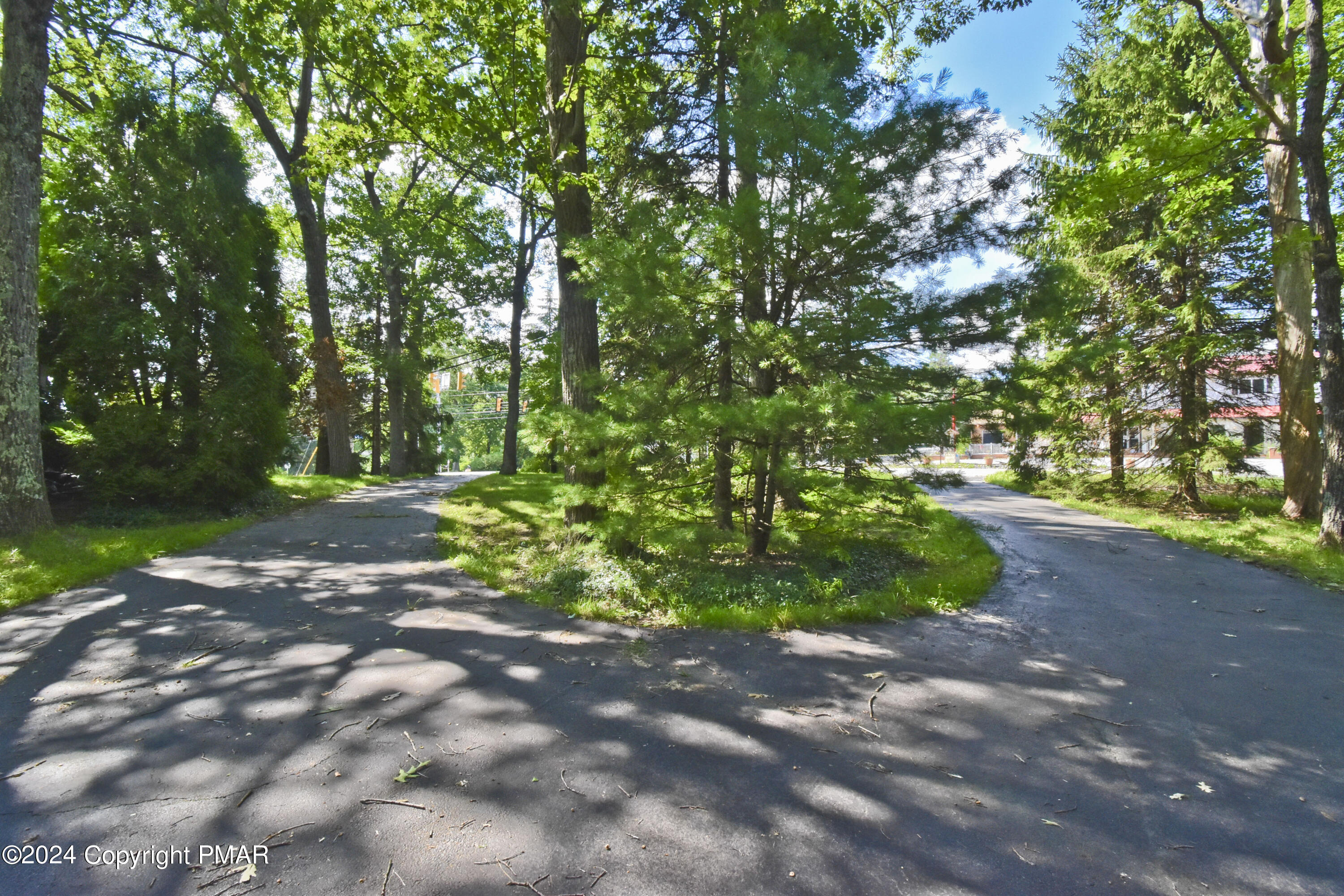 8000 Bear Creek Boulevard