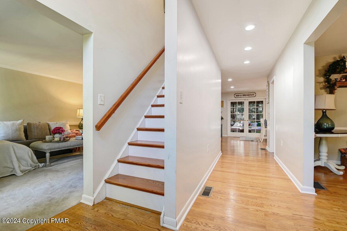 109 Woods Way