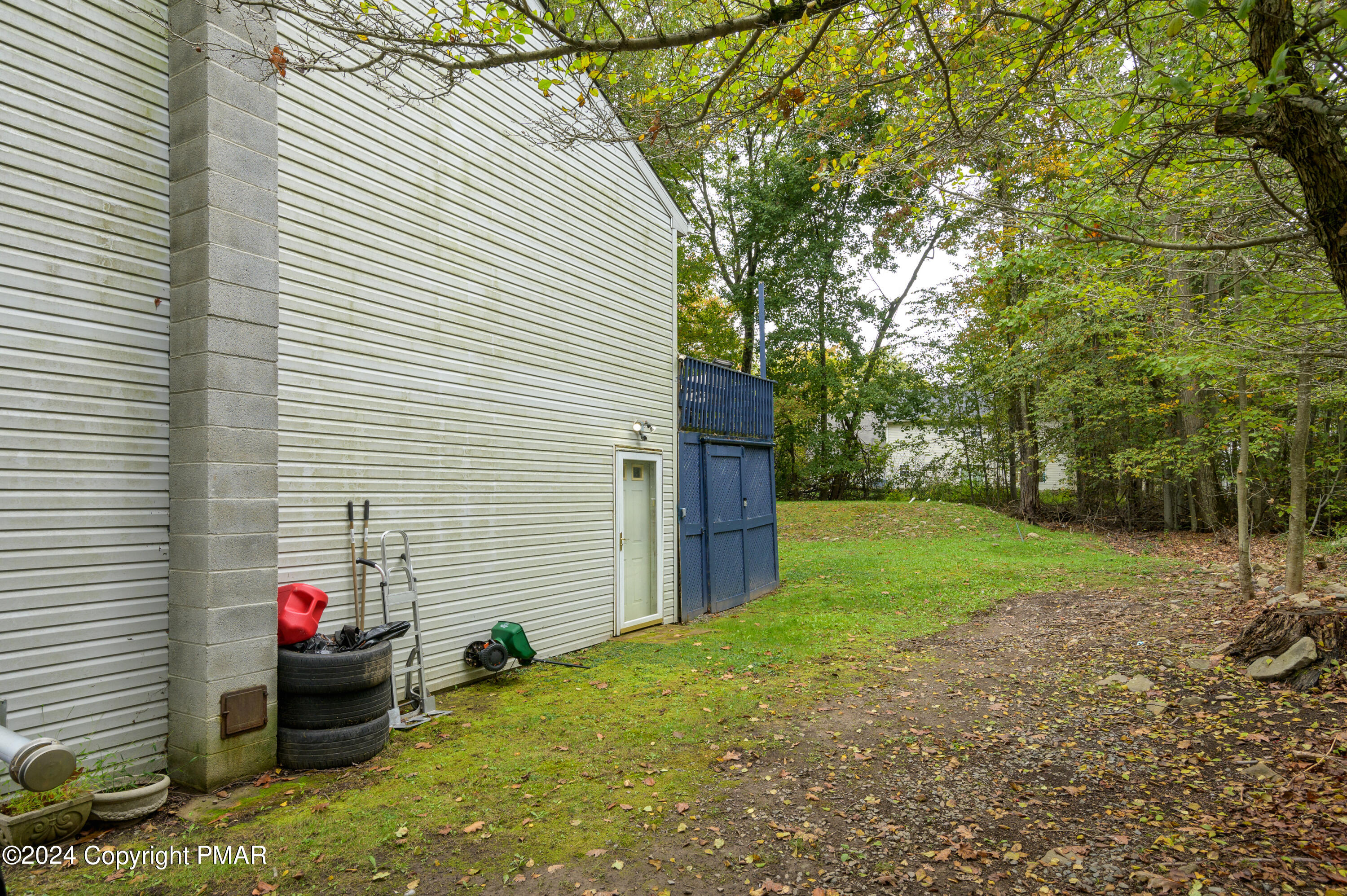 6124 Cumberland Road