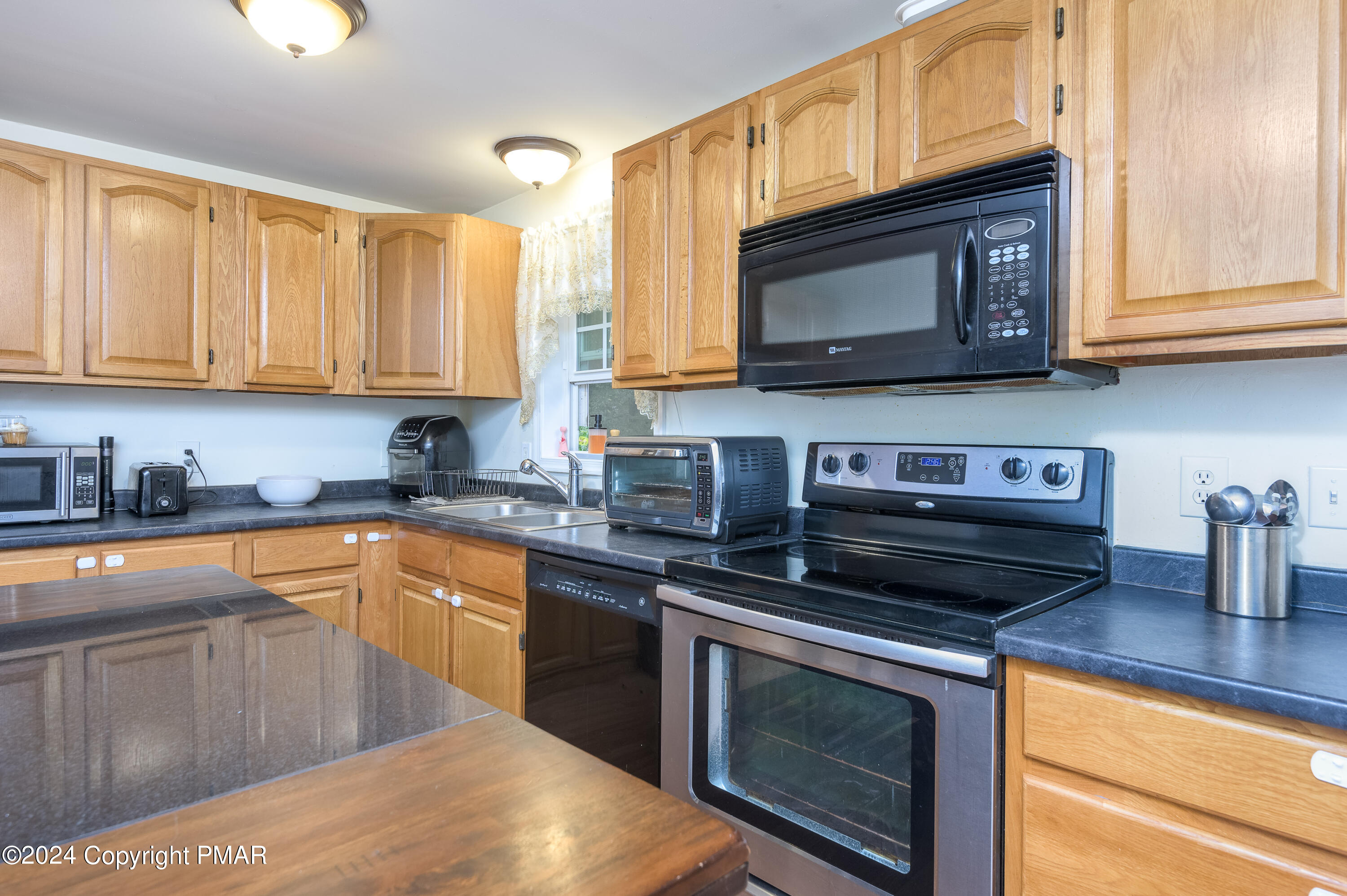 6124 Cumberland Road