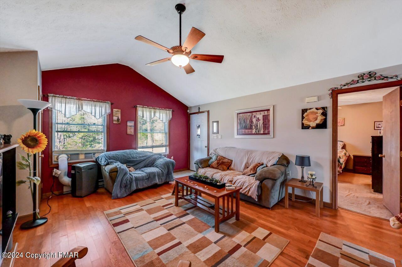 5177 Iroquois Street