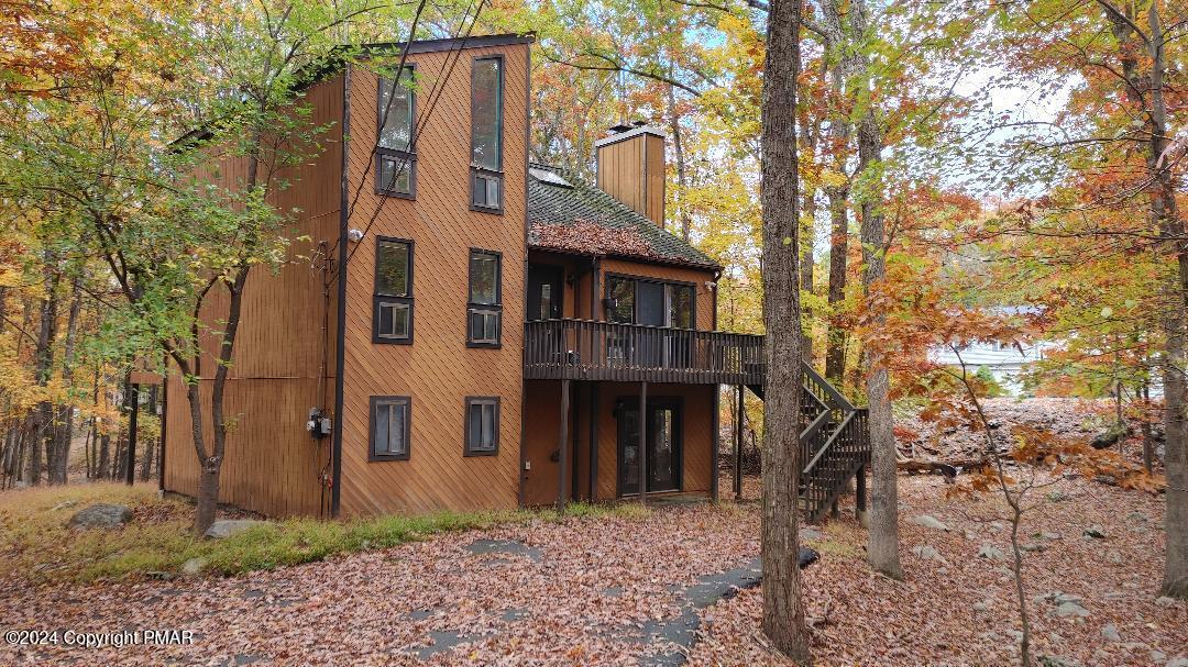 3261 Stonehenge Drive