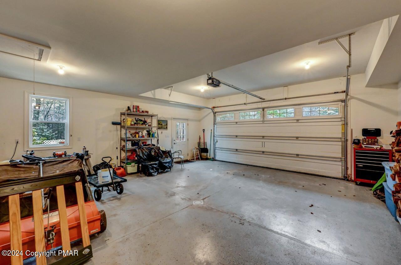 1012 Forest Lane