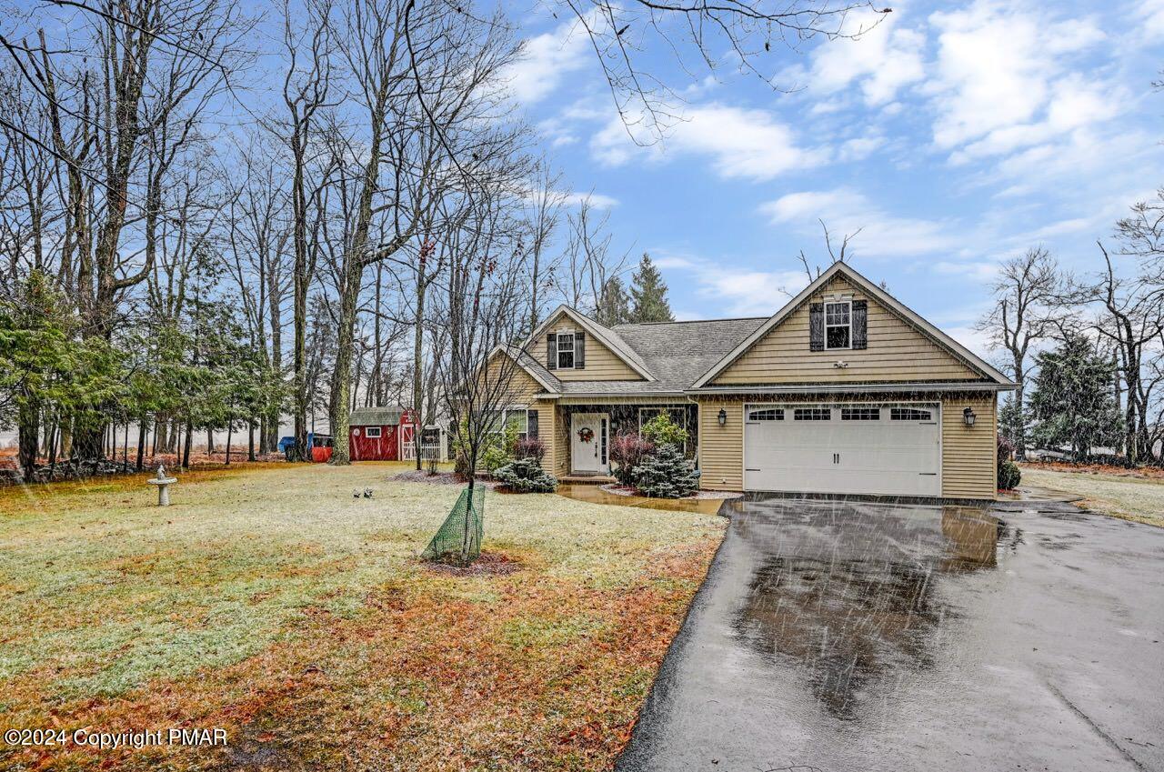 1012 Forest Lane