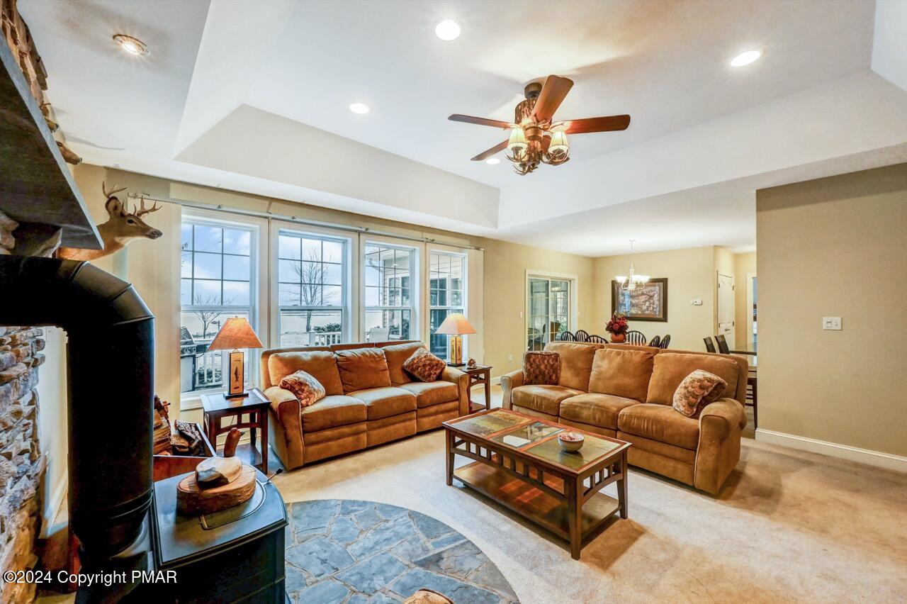 1012 Forest Lane